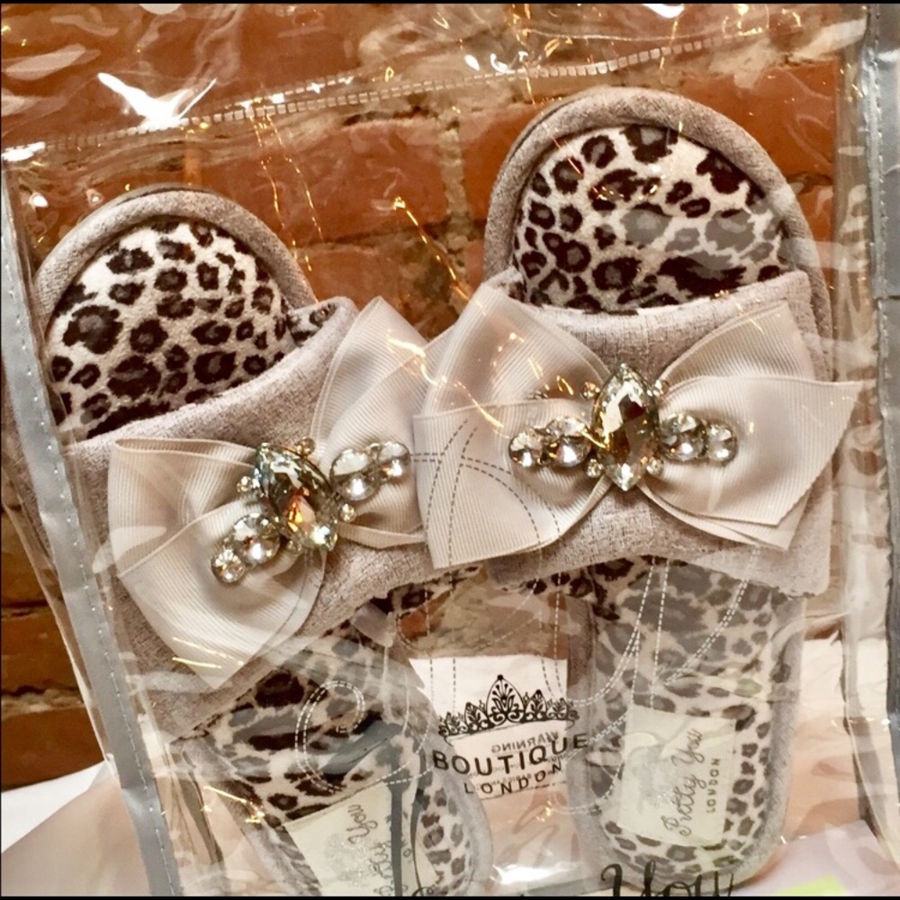 NEW Pretty You LONDON Elodie Grey Deluxe Slipper - Picture 7 of 7